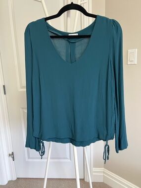 Gentle Fawn Teal V-Neck Long Sleeve Blouse